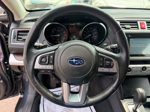 Used 2016 Subaru Outback 2.5i Limited AWD/4WD image 20