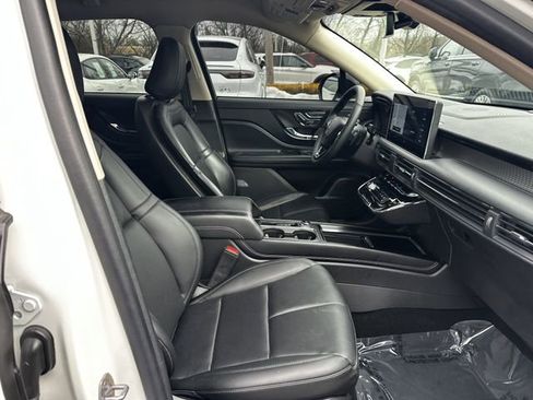 Certified 2024 Lincoln Corsair AWD w/ Equipment Group 101A image 34