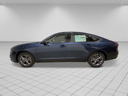 New 2025 Honda Accord EX-L image 2