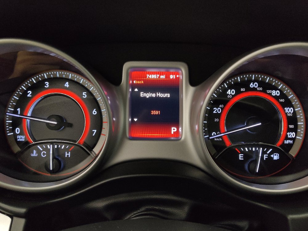 Used 2020 Dodge Journey SE FWD image 23