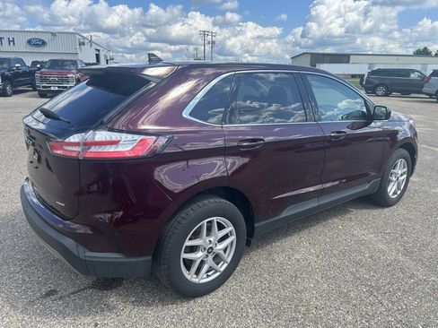 Used 2024 Ford Edge SEL w/ Convenience Package image 7