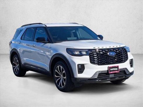 New 2026 Ford Explorer ST-Line w/ Premium Package image 7
