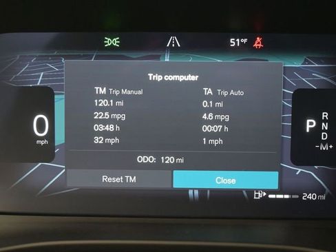 New 2026 Volvo XC40 B5 Ultra w/ Climate Package image 27