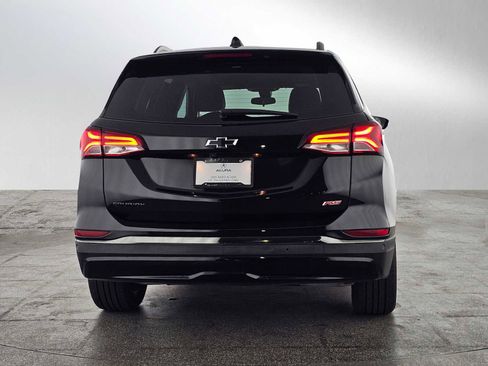 Used 2023 Chevrolet Equinox RS image 4