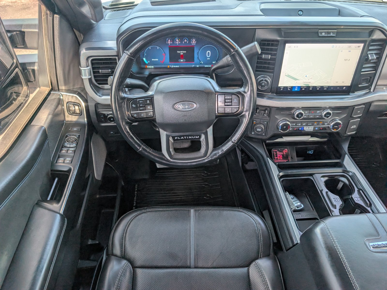 Used 2025 Ford F350 Platinum AWD/4WD image 10