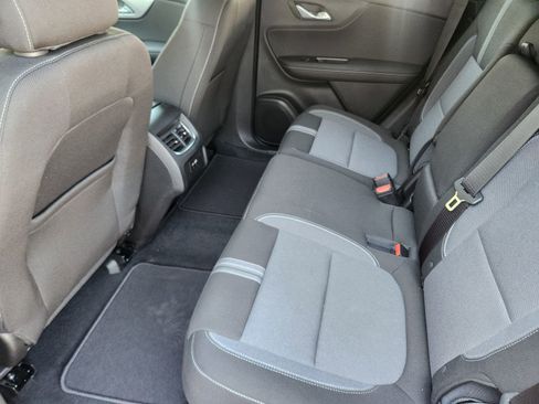 New 2025 Chevrolet Blazer LT w/ Convenience Package FWD image 24