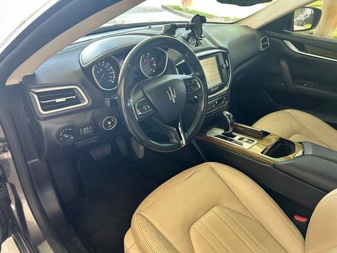 Used 2015 Maserati Ghibli RWD image 6