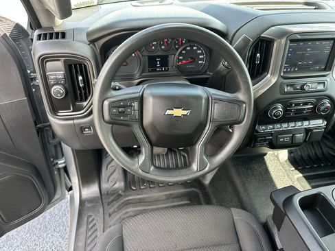 Used 2025 Chevrolet Silverado 1500 W/T w/ WT Safety Package image 17