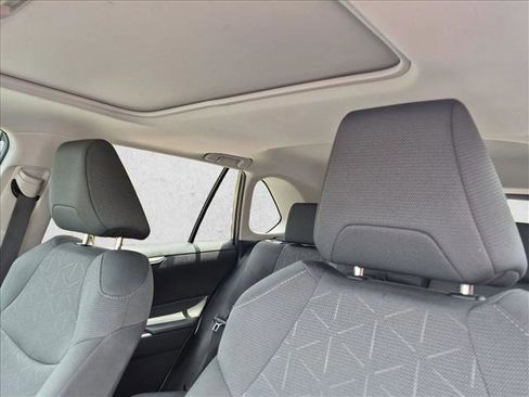 Used 2025 Toyota RAV4 XLE w/ Convenience Package AWD/4WD image 17