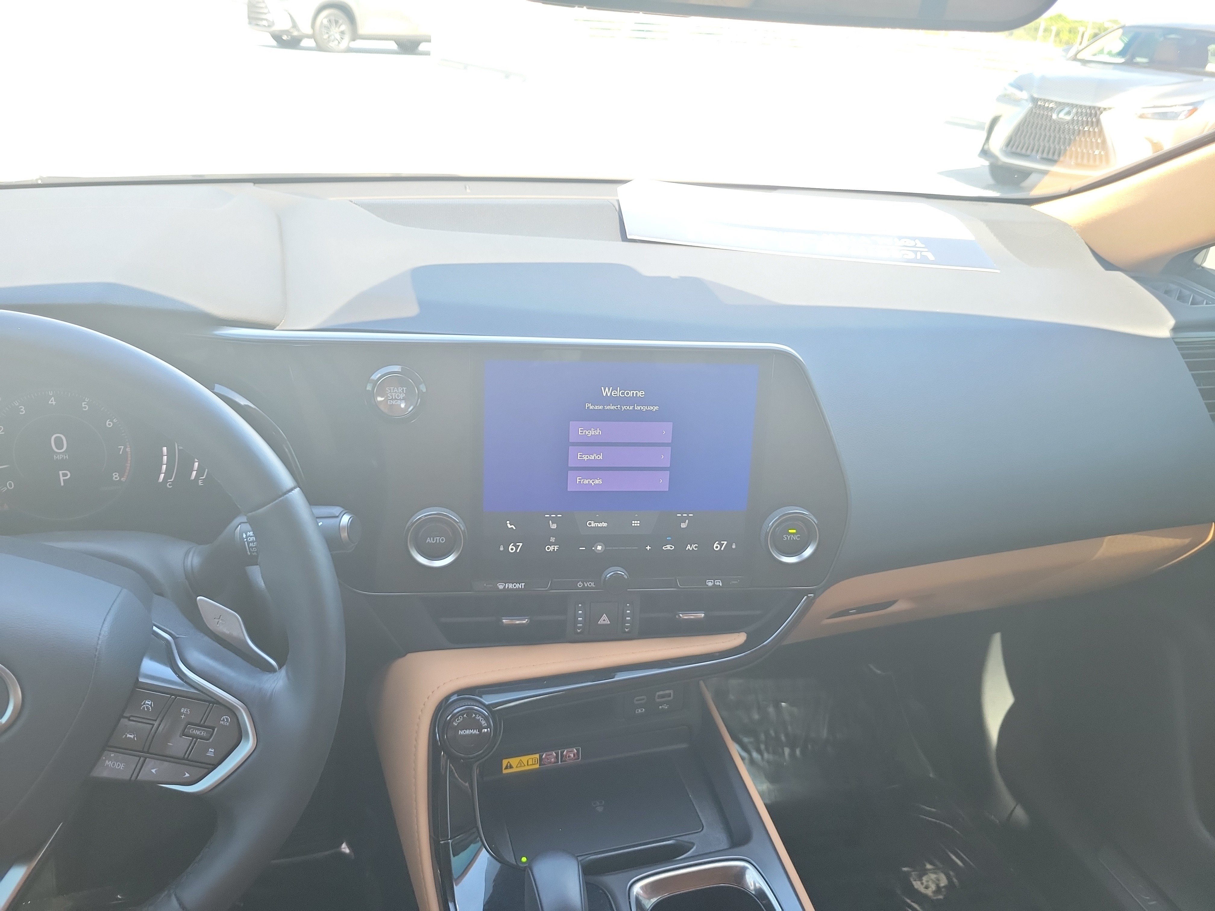 Used 2025 Lexus NX 250 FWD w/ Accessory Package (Z2) image 17