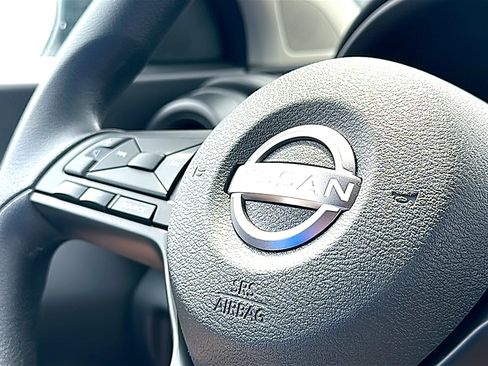 Used 2025 Nissan Kicks Play S w/ Interior Electronics Package image 26