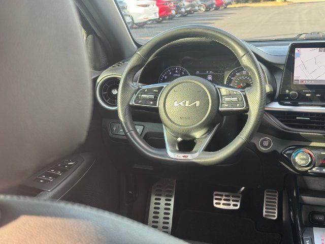 Used 2022 Kia Forte GT-Line w/ GT-Line Premium Package FWD image 23