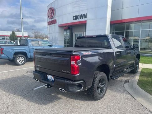 Used 2024 Chevrolet Silverado 1500 Custom Trail Boss AWD/4WD image 6