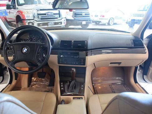Used 2000 BMW 323i Sedan RWD image 29