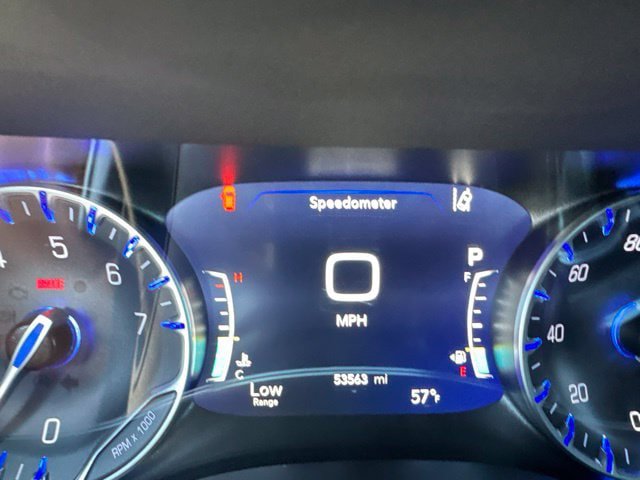 Used 2025 Chrysler Pacifica Limited FWD image 23