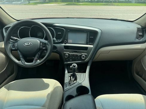 Used 2013 Kia Optima LX FWD image 15