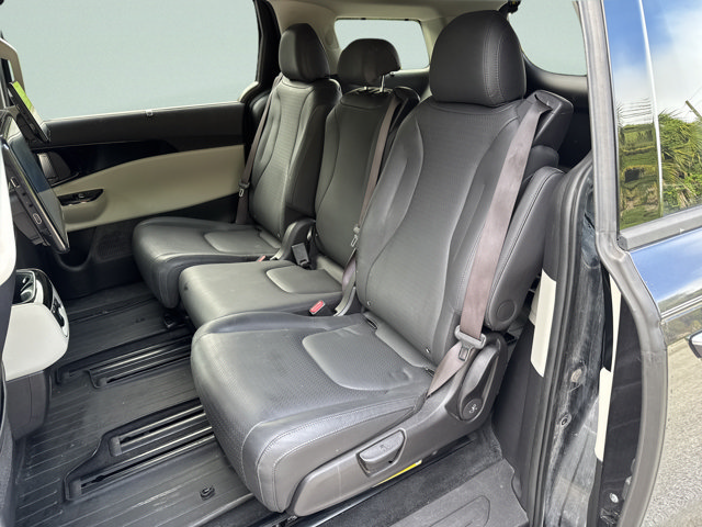 Used 2023 Kia Carnival SX Prestige FWD image 22