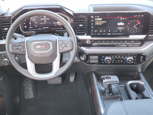 Used 2026 GMC Sierra 1500 SLT AWD/4WD image 28