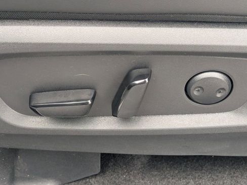 New 2026 Nissan Pathfinder Platinum w/ Cargo Package FWD image 15