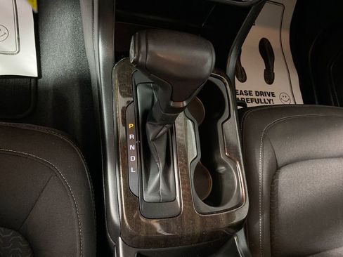 Used 2020 GMC Canyon SLE w/ SLE Convenience Package AWD/4WD image 19