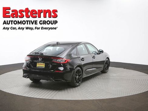 Used 2025 Honda Civic Sport image 38