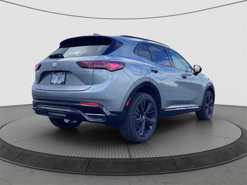 Used 2025 Buick Envision Sport Touring image 7