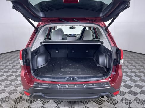 Used 2023 Subaru Forester Premium AWD/4WD image 24