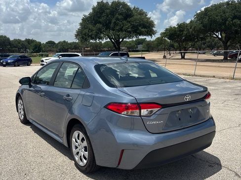 Used 2024 Toyota Corolla LE FWD image 6