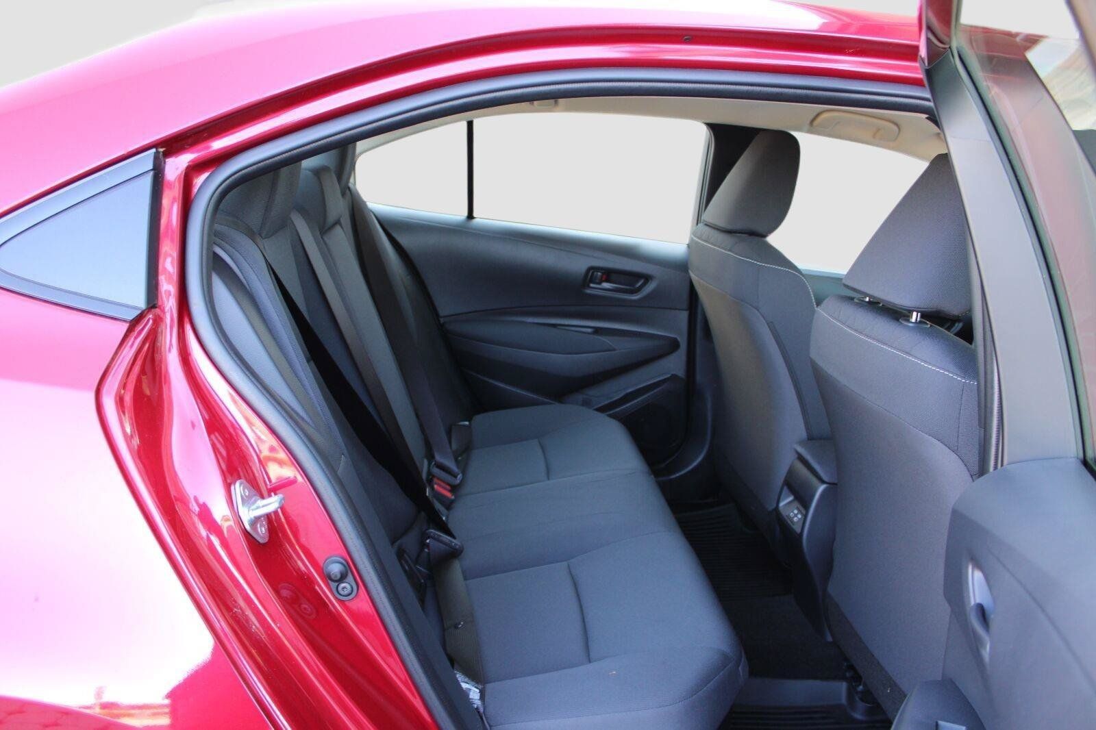 Certified 2025 Toyota Corolla LE w/ LE Premium Package FWD image 37