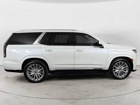 Used 2023 Cadillac Escalade Premium Luxury w/ Performance Package AWD/4WD image 6