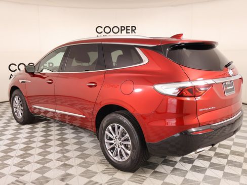 Used 2024 Buick Enclave Essence FWD image 23
