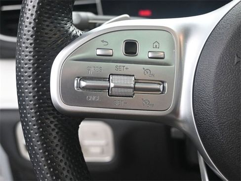 Used 2021 Mercedes-Benz GLS 580 4MATIC image 29