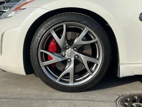 Used 2013 Nissan 370Z Touring w/ Sport Pkg image 27