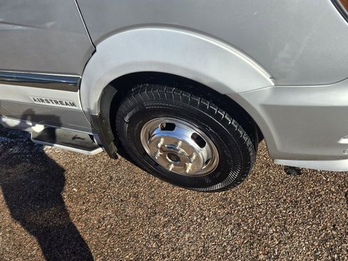 Used 2016 Mercedes-Benz Sprinter 3500 image 12