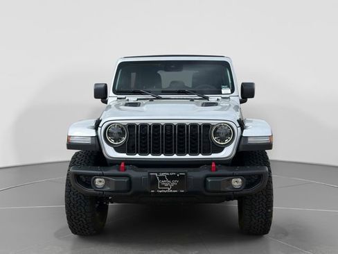 Used 2024 Jeep Wrangler Unlimited Rubicon AWD/4WD image 9