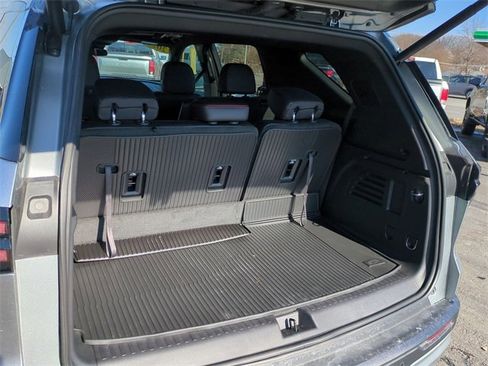 Certified 2025 Chevrolet Traverse Z71 w/ Driver Confidence Package image 26