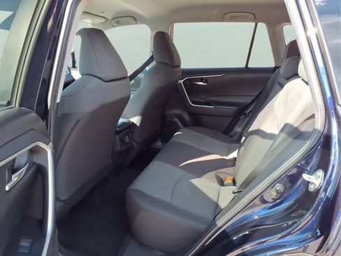 Used 2024 Toyota RAV4 XLE FWD image 8