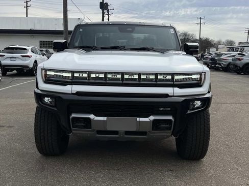 New 2026 GMC Hummer EV 4x4 Crew Cab image 8