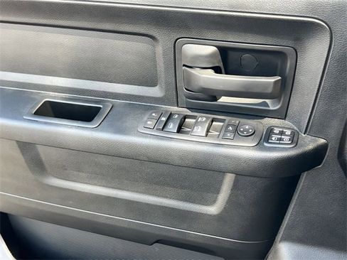 New 2024 RAM 2500 Tradesman w/ Chrome Appearance Group image 34