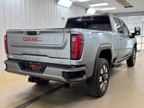 Used 2024 GMC Sierra 3500 Denali w/ Denali Reserve Package AWD/4WD image 6