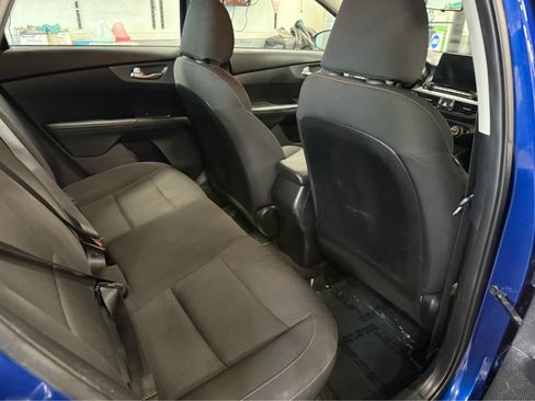 Used 2019 Kia Forte LXS FWD image 25