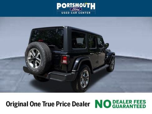 Used 2020 Jeep Wrangler Unlimited Sahara image 25