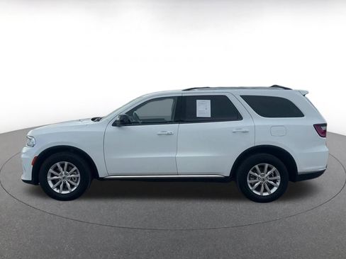 Used 2024 Dodge Durango SXT image 9
