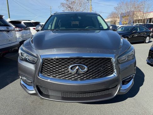 Used 2019 INFINITI QX60 Luxe image 2
