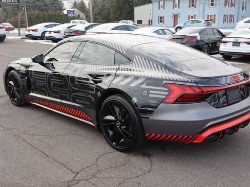 Used 2023 Audi RS e-tron GT image 7