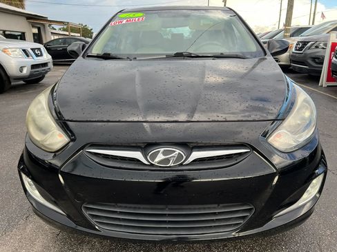 Used 2013 Hyundai Accent GLS w/ Premium Pkg FWD image 3