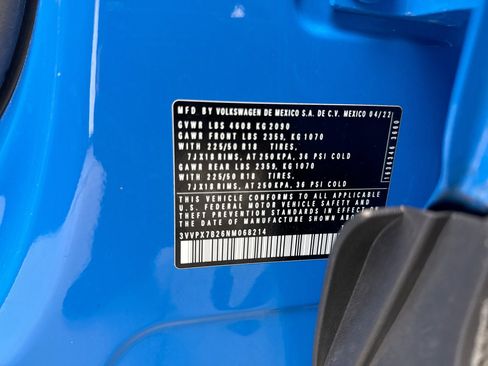 Used 2022 Volkswagen Taos SE image 20