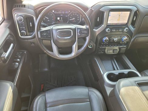 Used 2021 GMC Sierra 1500 Denali w/ Driver Alert Package II AWD/4WD image 14
