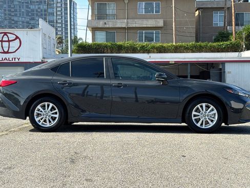 Used 2026 Toyota Camry LE FWD image 3