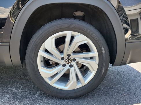 Used 2022 Volkswagen Atlas SE FWD image 6